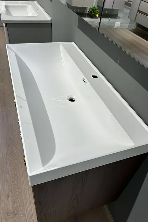 Modern Minimalist Bathroom Countertop Sink
